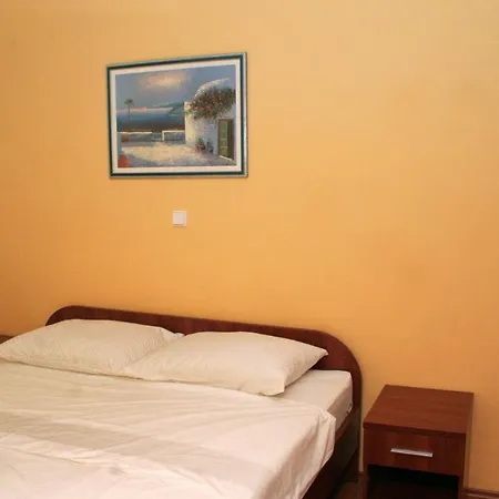 Rogoznica 3097a *
