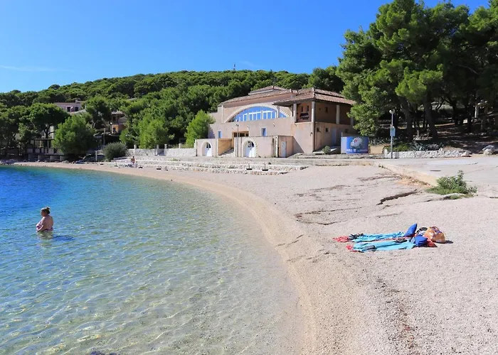 3097a 罗戈兹尼察